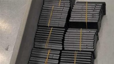 الجمارك تعلن إحباط محاولة تهريب كمية كبيرة من أجهزة التنصت 