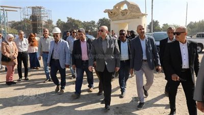 محافظ بني سويف يتفقد مشروع إنشاء كوبري الشاملة لتخفيف الزحام المروري