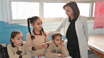 محافظ البحيرة يتفقد عدد المدارس بوادي النطرون