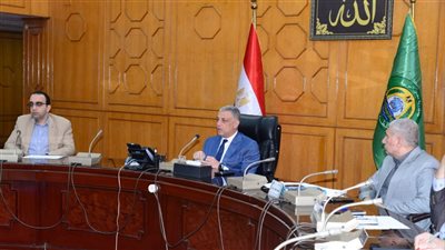 محافظ الإسماعيلية يشدد على تطهير مصارف الأمطار استعدادًا للشتاء 