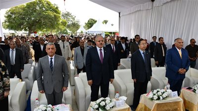 افتتاح ملتقى التوظيف الخامس للشركات الصينية بجامعة القناة (صور)