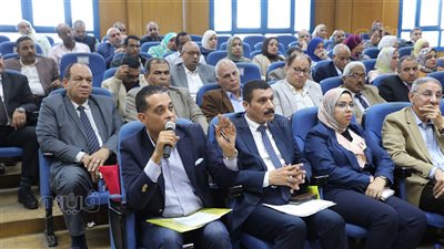 محافظ المنيا يكلف بسرعة الانتهاء من طلبات التصالح على مخالفات البناء