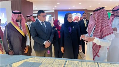 وزير الإسكان يعرض الفرص الاستثمارية المتاحة بالمدن الجديدة بمعرض سيتي سكيب الرياض