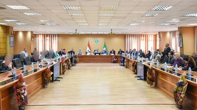 محافظ الشرقية يقررصرف