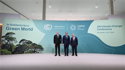 رئيس الوزراء يشارك بالجلسة الافتتاحية لقمة المناخ في 