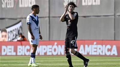 استبداله بعد 59 ثانية، بلوجر يثير الجدل في الدوري الأرجنتيني (فيديو)