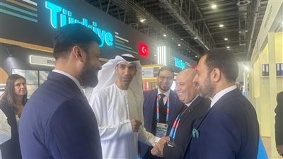 التصديري للصناعات الكيماوية يلتقي وزير الدولة للتجارة الخارجية بالإمارات في معرض 