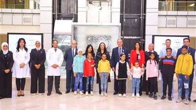 وزيرة التضامن تتفقد مستشفى حروق أهل مصر بالقاهرة الجديدة