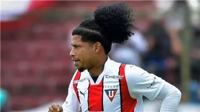 وفاة لاعب دولي إكوادوري متأثرًا بإصابته في حادث سير 