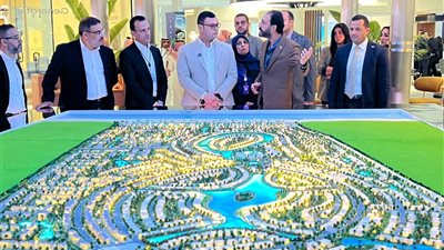 وزير الإسكان يتابع موقف تسويق مشروعات المجتمعات العمرانية الجديدة بالعاصمة الإدارية والعلمين