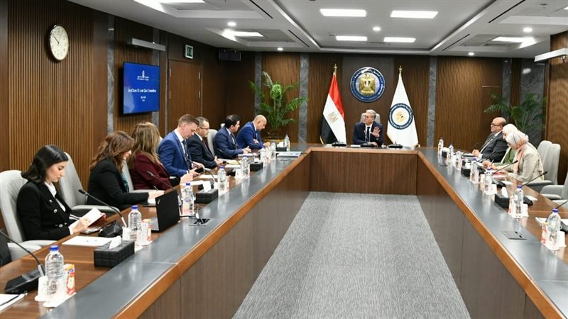 بدوي خلال اللقاء،فيتو
