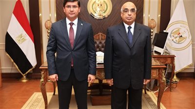 وزير العدل يستقبل سفير طاجيكستان بالقاهرة لبحث سبل التعاون القضائي