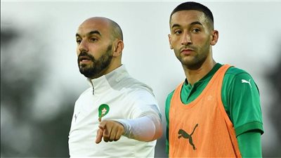 الركراكي يرد على انتقادات استبعاد حكيم زياش من معسكر المغرب