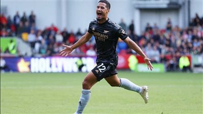 لتعويض الإصابات، ريال مدريد يخطط لضم مدافع أرسنال في الانتقالات الشتوية