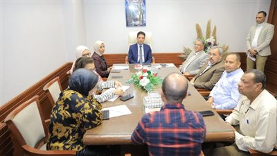 نائب محافظ سوهاج يترأس لجنة استئناف أعمال البناء بتشكيلها الجديد