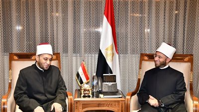 الأوقاف: مكافأة مالية للإمام المثالي وإدراج اسمه ضمن مرافقي بعثة الحج