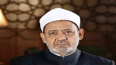 سفيرا الكويت وبروناي يعزيان شيخ الأزهر في وفاة شقيقته 