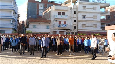 جولات بمدارس البحيرة لتحقيق الانضباط الإداري وتنفيذ القرارات الوزارية 