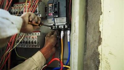 فصل الكهرباء عن مغذي «الإعدادية بنين» بمدنية بيلا بكفرالشيخ، غدا