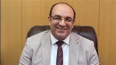 وكيل صحة الدقهلية يشيد بجهود الأطقم الطبية والإدارية في التعامل مع حادث المطرية