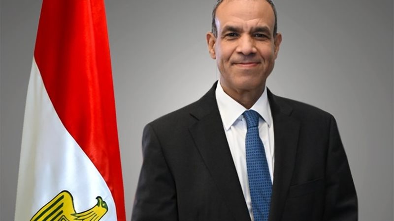 وزير الخارجية الدكتور