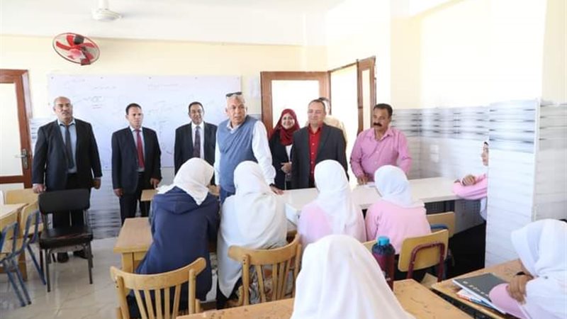 مدارس الفرافرة، ڤيتو