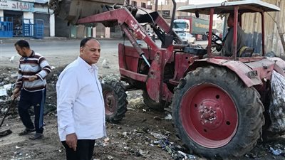 أبوالفتوح يتابع النظافة العامة بالوحدات المحلية بالزقازيق 