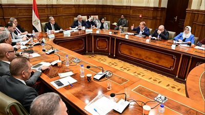 محلية النواب تطالب بإنهاء مشروعات البنية الأساسية في موعدها