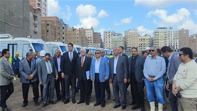 محافظ الدقهلية يشهد اصطفاف معدات مجابهة الأمطار والسيول (فيديو وصور)