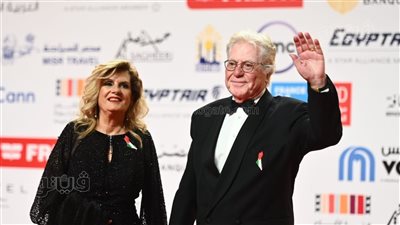 ريد كاربت افتتاح مهرجان القاهرة السينمائي (فيديو)