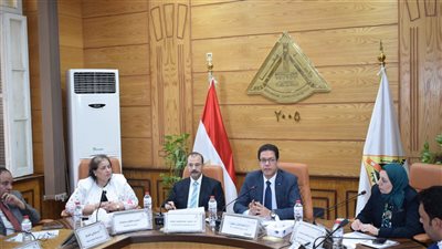 3 فرص لمعاوني هيئة التدريس بجامعة بنها للدراسة في 