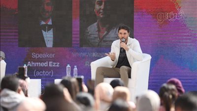 الشوارع كانت تفضي لمشاهدتهم، أحمد عز: الممر والاختيار أعادوا تجربة رأفت الهجان (صور)