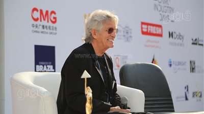 دعم قوي من النجم الأمريكي إريك روبرتس للقضية الفلسطينية بمهرجان القاهرة (فيديو وصور)