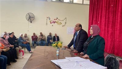 اجتماع موسع بتعليم أكتوبر لمناقشة خطط تطوير العملية التعليمية (صور)