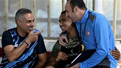 جلسة خاصة بين جوميز والجزيري في ليبيا