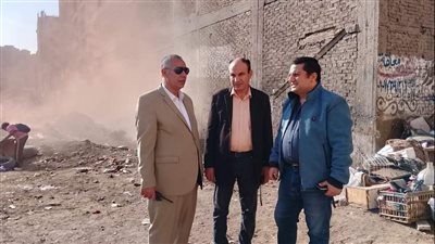 محافظ الدقهلية يكلف بتجميع الخردة والقمامة من شوارع المنصورة (صور )