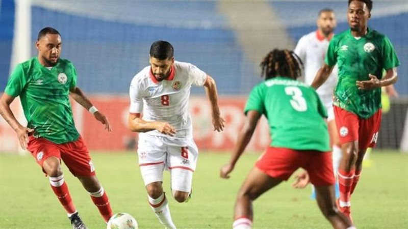 تونس ومدغشقر، فيتو