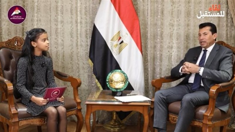 لقاء الأطفال مع وزير
