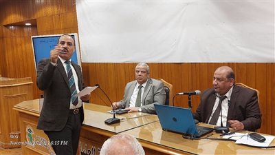 نائب رئيس جامعة القاهرة يؤكد ضرورة الحفاظ على الوطن ومقدراته