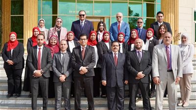 وفد هيئة الاعتماد والرقابة يزور المنشآت الصحية بالإسماعيلية