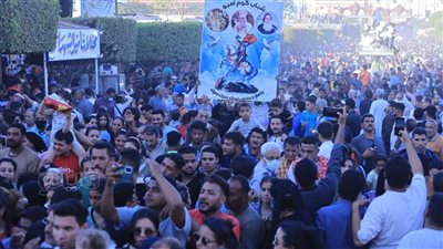 بتقديم النذور وإشعال الشموع، ختام احتفالات دير مارجرجس الرزيقات غرب الأقصر (صور)