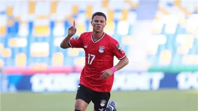 محمد شحاتة يغادر معسكر الزمالك بسبب حالة وفاة 