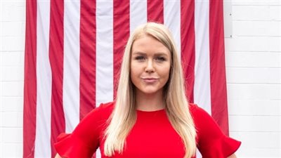 ترامب يعين كارولين ليفيت متحدثة باسم البيت الأبيض