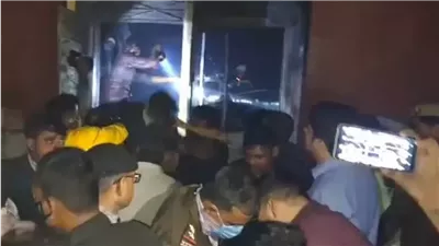 مصرع 10 أطفال حديثي الولادة وإصابة 16 آخرين في حريق بمستشفى بالهند (فيديو)