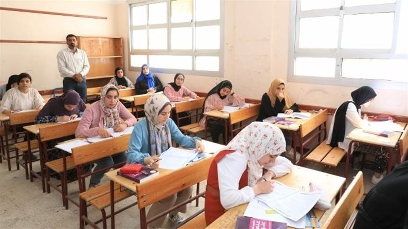 طلاب المدارس 