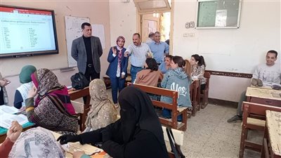 تعليم سوهاج ينظم دورة تدريبية لرفع كفاءة معلمي اللغة الإنجليزية 