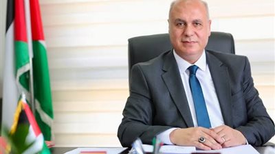 وزير الثقافة الفلسطينى: الجيل الذي رأى أشلاء أبيه وأمه سيحرر أرضنا.. ونترجم أعمال أدباء غزة عن المجازر لـ 10 لغات.. وفقدنا الثقة بالمنظومة الدولية (حوار)