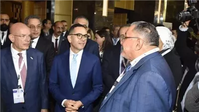 جمعية المصدرين: أوروبا وأمريكا تستحوذان على 70% من الواردات العالمية للمنسوجات