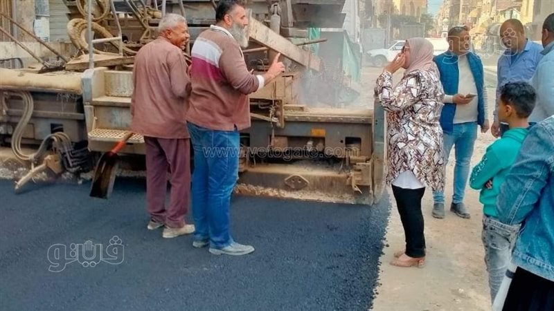 إستكمال رصف شوارع