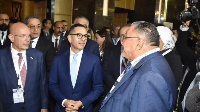 جانب من المعرض 